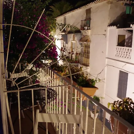 Linda Marbella-2